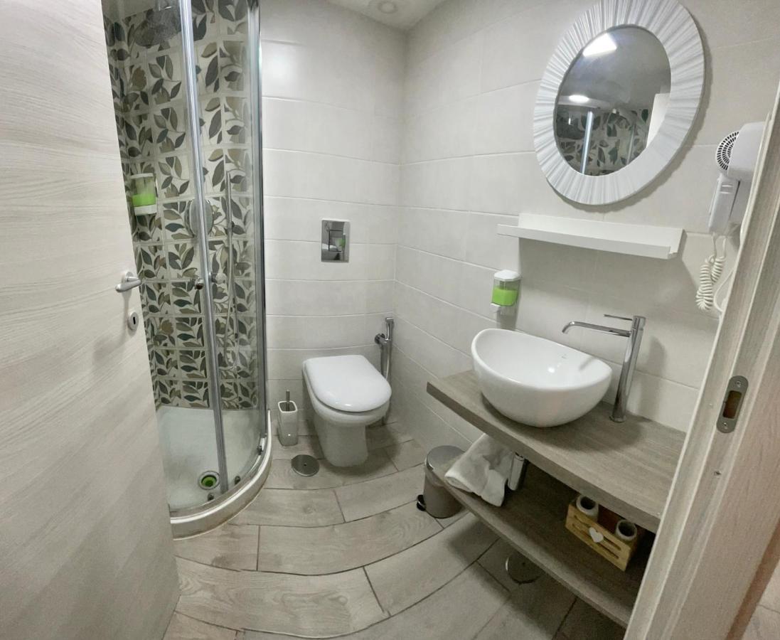 Valentine'S House Bed & Breakfast Napoli Exterior foto